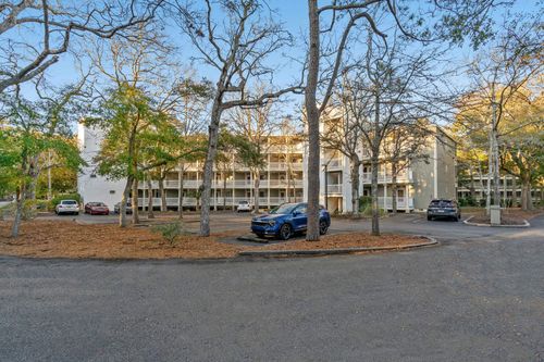 2276-415 Ocean Creek Dr, Myrtle Beach, SC, 29572-5773 | Card Image