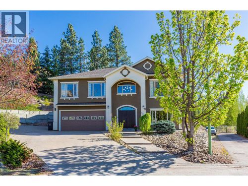 2977 Valentino Crt, Kelowna, BC, V1V2S3 | Card Image