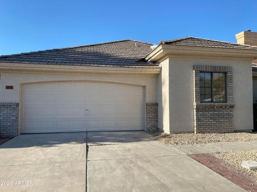 7024 W Morrow Dr, Glendale, AZ, 85308-5794 | Card Image