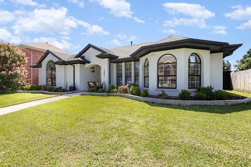 2602 Whitetail Dr, Mesquite, TX, 75181-1676 | Card Image