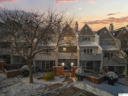 apt-3-104 S 37th St, Omaha, NE, 68131-3149 | Card Image