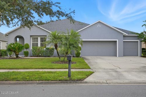 117 Hagge Dr, Daytona Beach, FL, 32124-2033 | Card Image