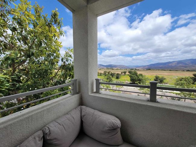 UNIT-2 - 2072 Tango Loop, Condo with 4 bedrooms, 3 bathrooms and 2 parking in Chula Vista CA | Image 13