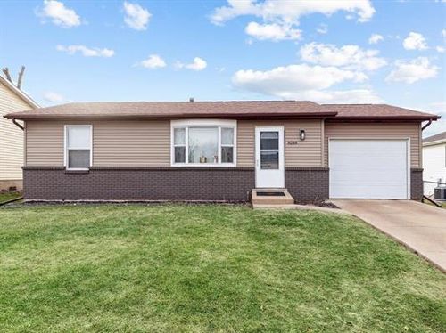 6248 Hillandale Rd, Davenport, IA, 52806-1679 | Card Image
