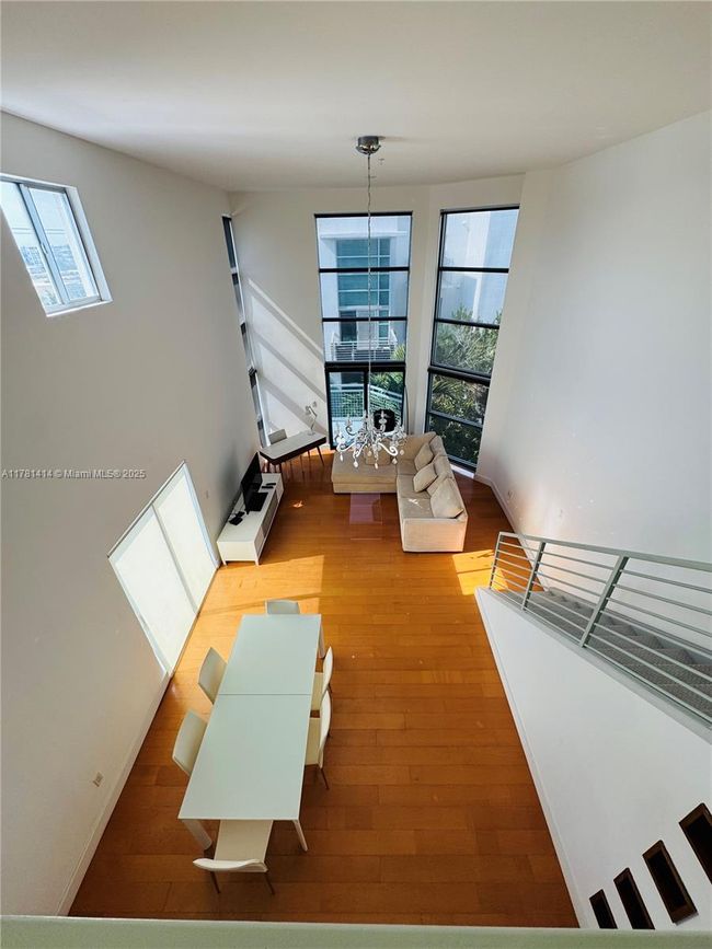 APT-17 - 7728 Collins Ave, Condo with 2 bedrooms, 3 bathrooms and null parking in Miami Beach FL | Image 4