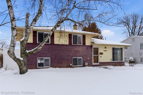 34642 Forman Dr, Sterling Heights, MI, 48310-5339 | Card Image