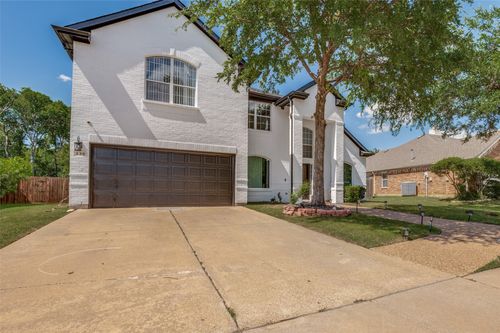 230 Longhorn Trl, Grand Prairie, TX, 75052-3588 | Card Image