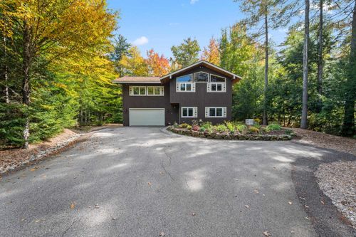 10 Willhelm Pl, Glen, NH, 03838 | Card Image