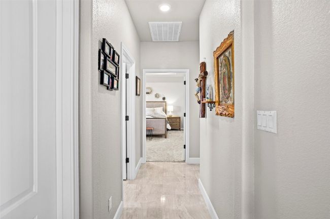 1115 Private Road 8022, House other with 3 bedrooms, 2 bathrooms and 2 parking in Lincoln TX | Image 23