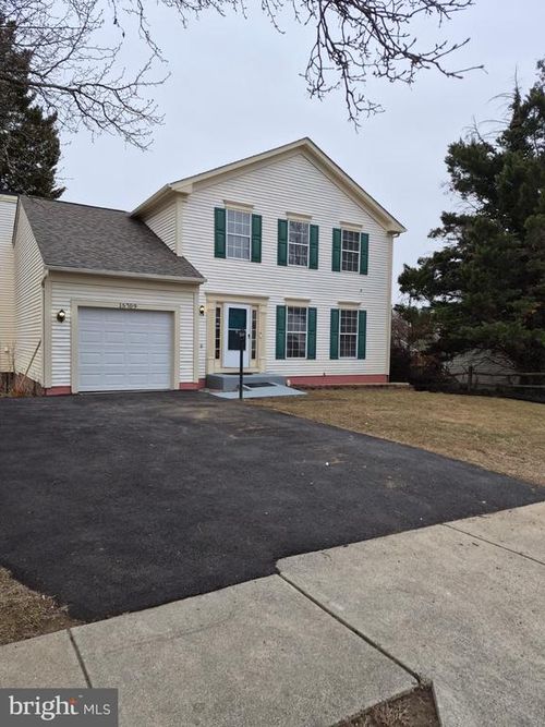 15709 Beau Ridge Dr, WOODBRIDGE, VA, 22193-1029 | Card Image