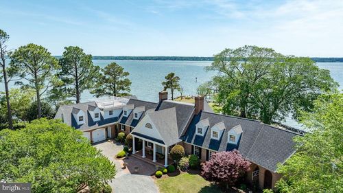 6454 Carmines Island Ln, Hayes, VA, 23072 | Card Image