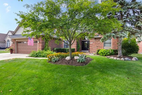45340 Lothrop Rd, Canton, MI, 48188-1080 | Card Image
