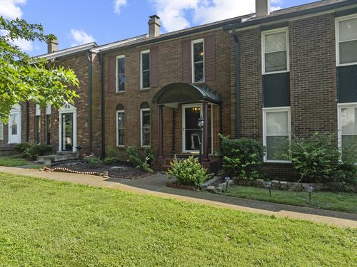 340 Huntington Ridge Dr, Nashville, TN, 37211-5973 | Card Image