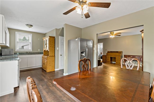 152 Pine St, House other with 4 bedrooms, 2 bathrooms and null parking in Jefferson PA | Image 9