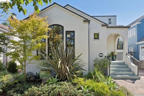 6628 Chabot Rd, Oakland, CA, 94618-1621 | Card Image