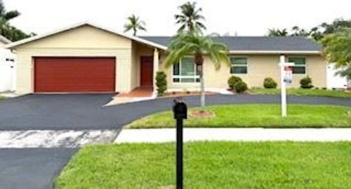 2431 Nw 69th Ct, Fort Lauderdale, FL, 33309-1440 | Card Image