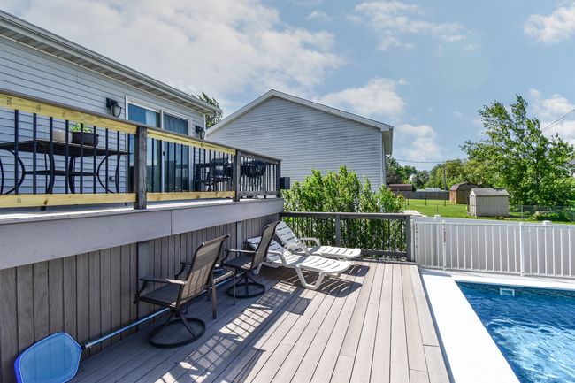 1403 N Motorola Dr, House other with 3 bedrooms, 2 bathrooms and 2 parking in Pontiac IL | Image 11