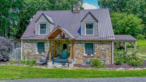 31232 Hollyfield Rd, Damascus, VA, 24236-2501 | Card Image