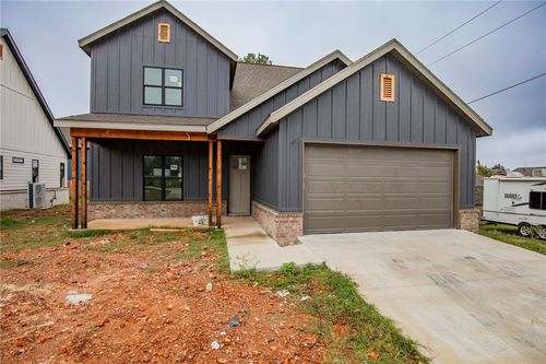 2331 W Seminole Dr, Rogers, AR, 72758-5631 | Card Image