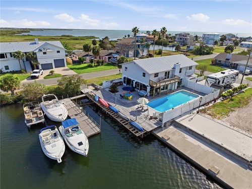 3173 Gulfview Dr, Hernando Beach, FL, 34607-3032 | Card Image