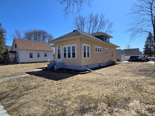 612 W Brooks St, Arlington, MN, 55307-9545 | Card Image