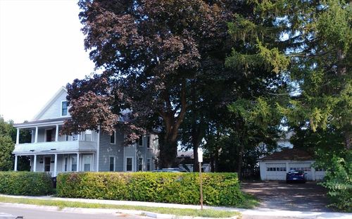 31 - 33 George St, Westfield, MA, 01085-3126 | Card Image