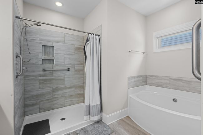 516 Mitscher Way, House other with 3 bedrooms, 2 bathrooms and null parking in Chapin SC | Image 16