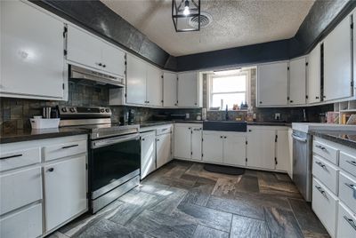 Kitchen | Image 2