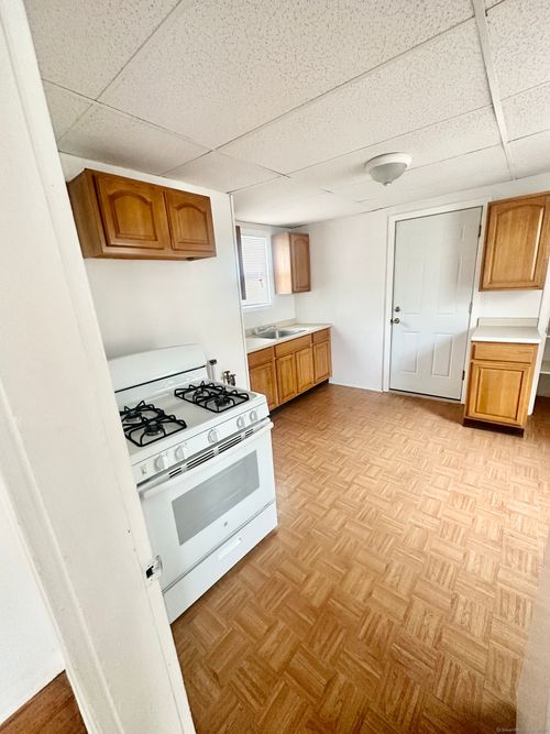13 Simons Ave, Waterbury, CT, 06706-2018 | Card Image