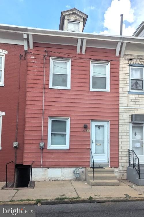 1725 Cotton St, READING, PA, 19606-2618 | Card Image