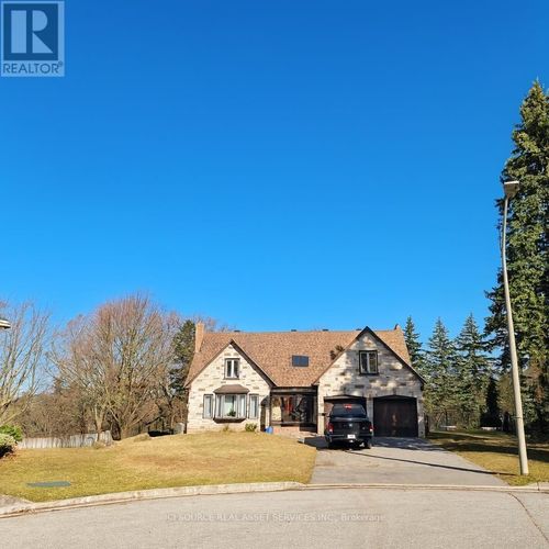29 Bucks Green Rd, Markham, ON, L3T4G1 | Card Image