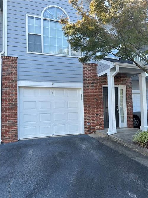 104 Vinings Forest Cir Se, Smyrna, GA, 30080-3918 | Card Image