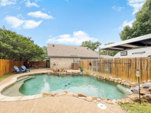 767 Dove Cir, Lewisville, TX, 75067-5801 | Card Image