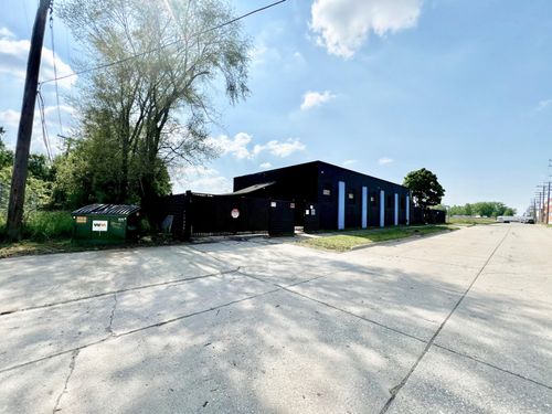 6450 E Hancock St, Detroit, MI, 48207-1306 | Card Image