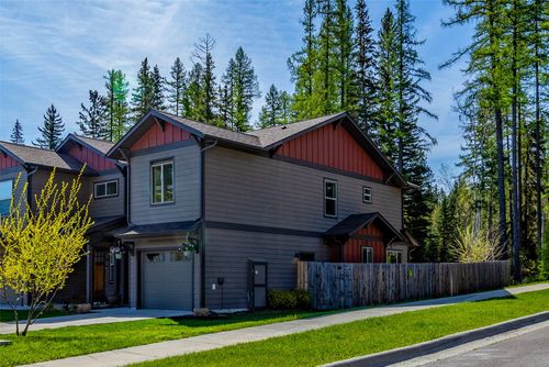 127 Great Northern Dr, Whitefish, MT, 59937-7867 | Card Image