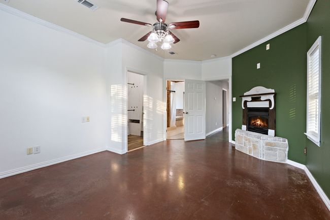 1028 Rs County Road 4261, House other with 3 bedrooms, 3 bathrooms and null parking in Emory TX | Image 27