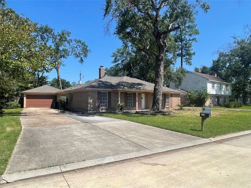 510 Shenandoah Dr, Shenandoah, TX, 77381-1040 | Card Image