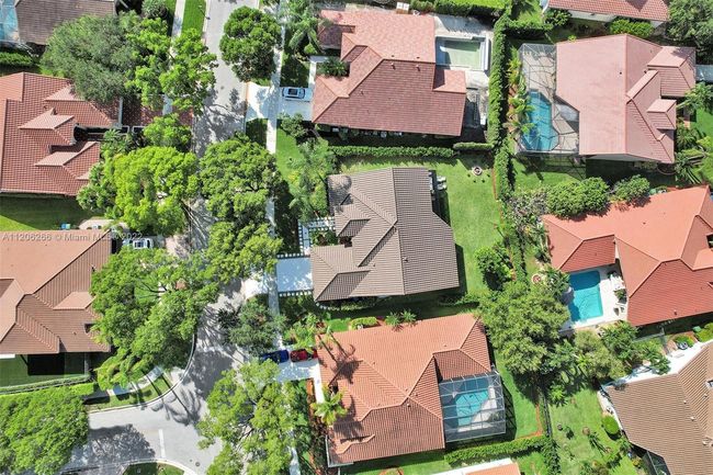730 Bayside Ln, House other with 4 bedrooms, 3 bathrooms and null parking in Weston FL | Image 58