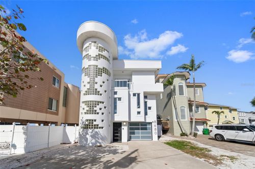 8680 W Gulf Blvd, Treasure Island, FL, 33706-3334 | Card Image