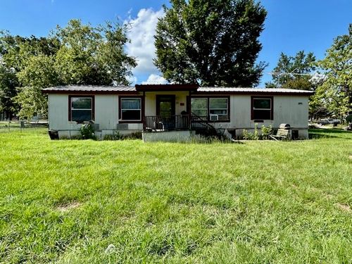 600 China St, Teague, TX, 75860-2120 | Card Image