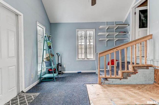 258 E Elm St, House other with 4 bedrooms, 2 bathrooms and null parking in Waverly IL | Image 25