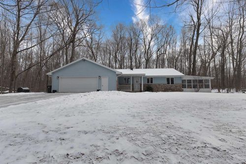 7186 Clark Point Road, Winneconne, WI, 54986 | Card Image