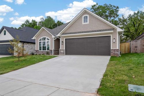 3045 Guinn Farms Rd, Tyler, TX, 75707-6224 | Card Image