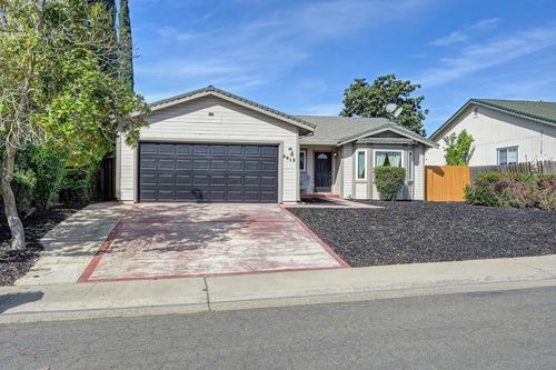 5812 Kimberly Hill Court, Carmichael, CA, 95608 | Card Image