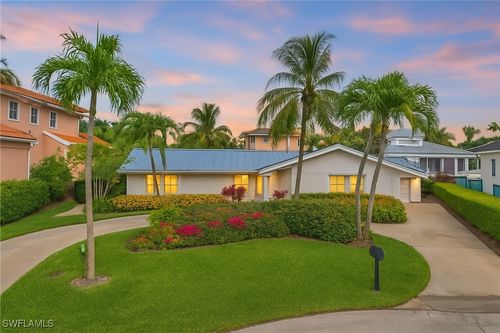 1250 Tuna Ct, NAPLES, FL, 34102-1544 | Card Image