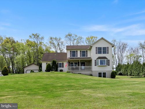 26 Wild Cherry Rd, SCHUYLKILL HAVEN, PA, 17972-9586 | Card Image