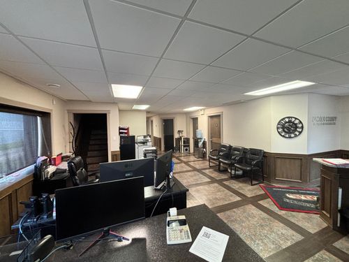 5739 50a St, Drayton Valley, AB, T7A1M6 | Card Image