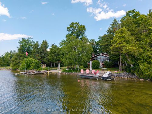 2466 Fire Route 13, Lakefield, ON, K0L2H0 | Card Image