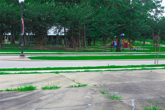 400 S Main St, House other with 2 bedrooms, 3 bathrooms and null parking in Jasper TX | Image 10