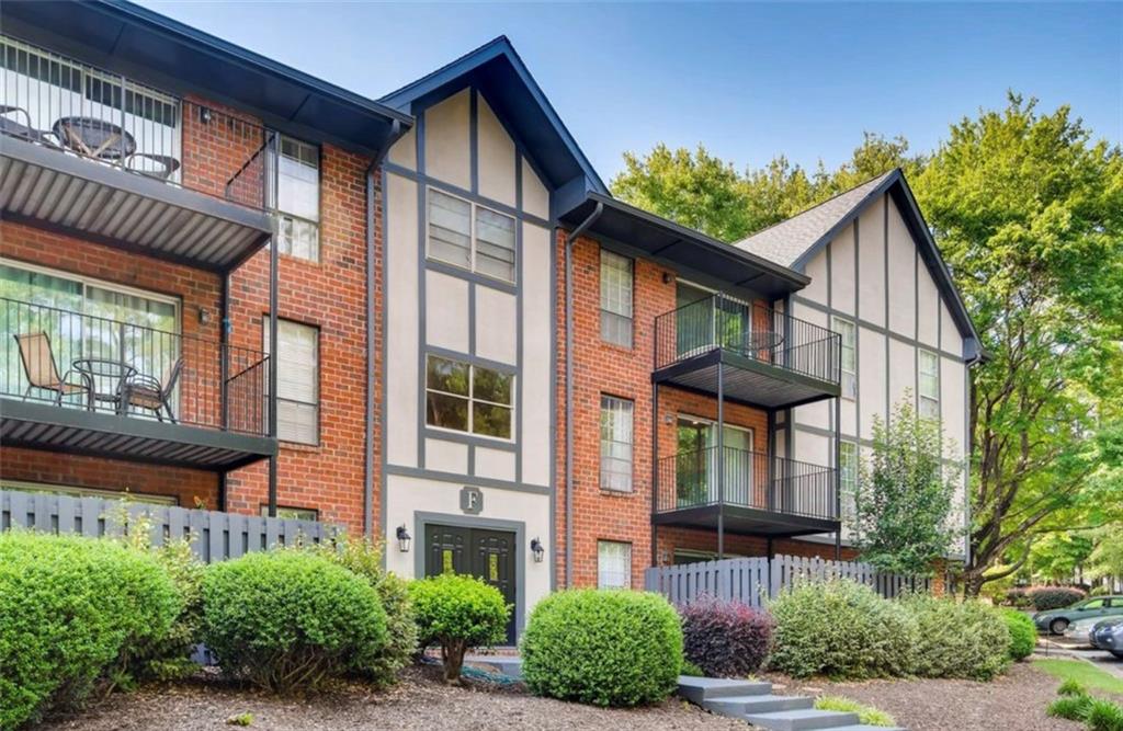 Residential in Sandy Springs 2